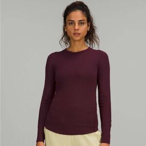 Lululemon hold tight long sleeve ribbed top size 6 cassis